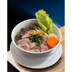 គុយទាវប្រហិតសាច់គោ