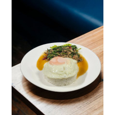 បាយឆាម្រះព្រៅសាច់គោ