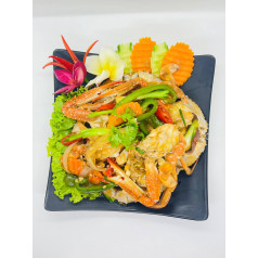 Fried medium crab with vegetable ( sour sweet)
