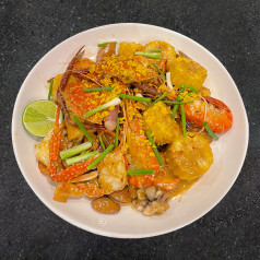 Seafood Mixed with Salted Egg Sauce small Set