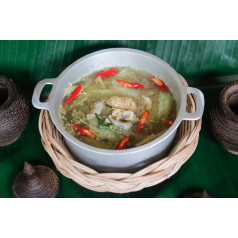 សម្លម្ជូក្តាតកូនត្រី +បាយ