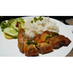 B-27 Steamed rice with fried chicken leg